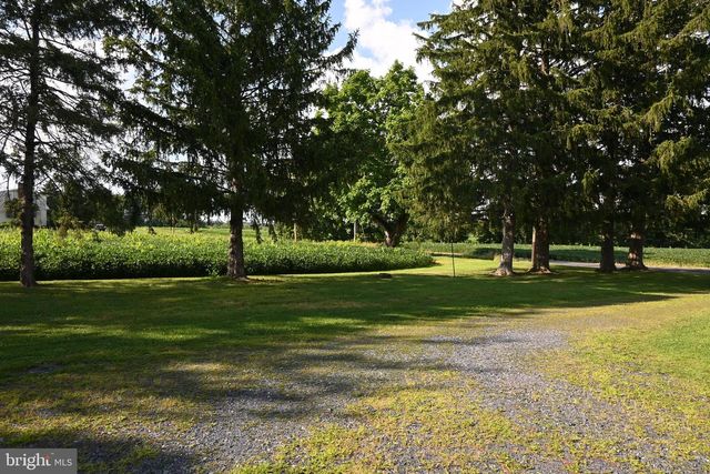 2420 ALLENTOWN RD, Quakertown, PA 18951