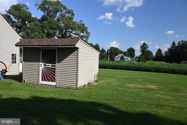 2420 ALLENTOWN RD, Quakertown, PA 18951