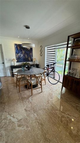 4713 NW 7th St 205-1, Miami, FL 33126