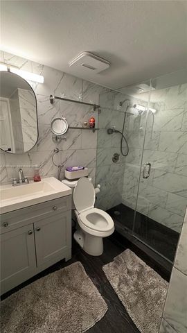 4713 NW 7th St 205-1, Miami, FL 33126