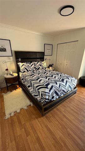 4713 NW 7th St 205-1, Miami, FL 33126