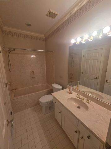 2392 The Woods Lane, Lexington, KY 40502