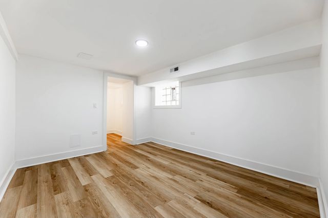8025 S Euclid Avenue, Chicago, IL 60617