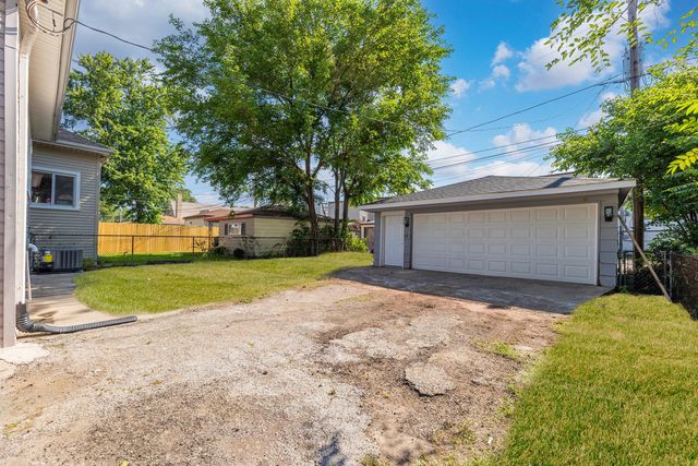 8025 S Euclid Avenue, Chicago, IL 60617