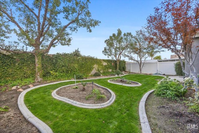 12010 Winger Street, Bakersfield, CA 93312