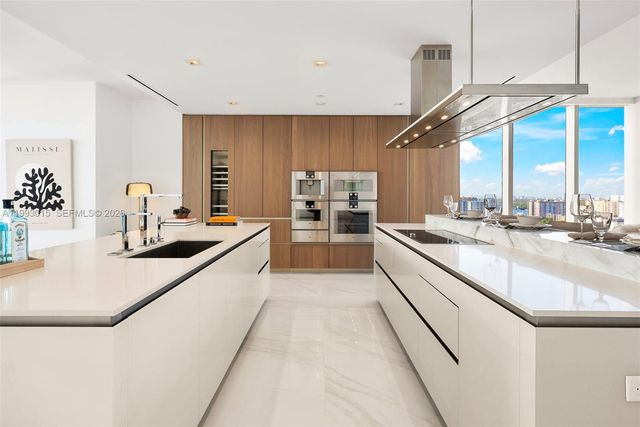 18501 Collins Avenue 2504, Sunny Isles Beach, FL 33160
