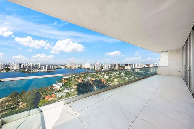 18501 Collins Avenue 2504, Sunny Isles Beach, FL 33160