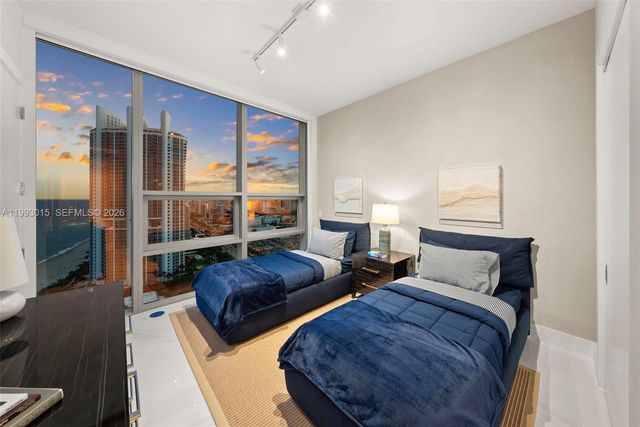 18501 Collins Avenue 2504, Sunny Isles Beach, FL 33160