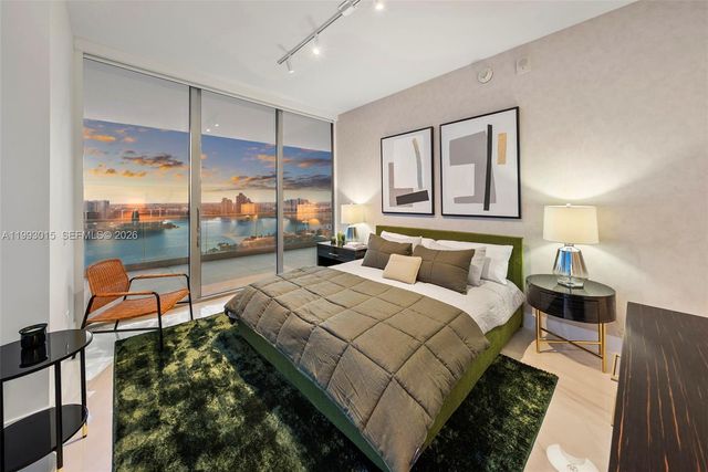 18501 Collins Avenue 2504, Sunny Isles Beach, FL 33160
