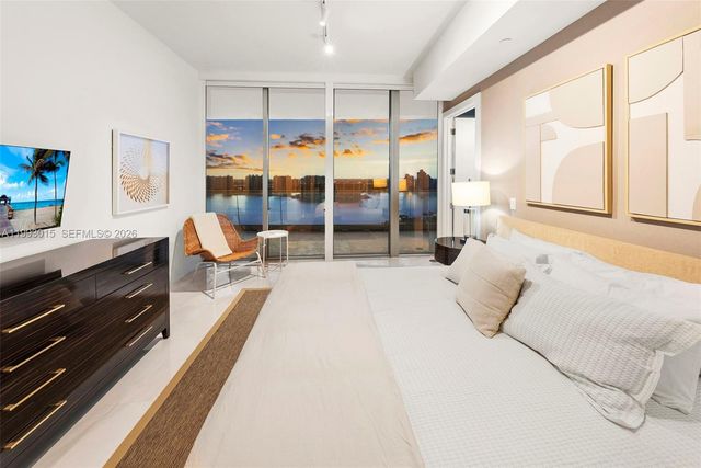 18501 Collins Avenue 2504, Sunny Isles Beach, FL 33160