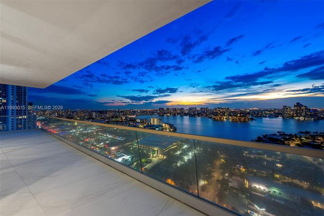 18501 Collins Avenue 2504, Sunny Isles Beach, FL 33160