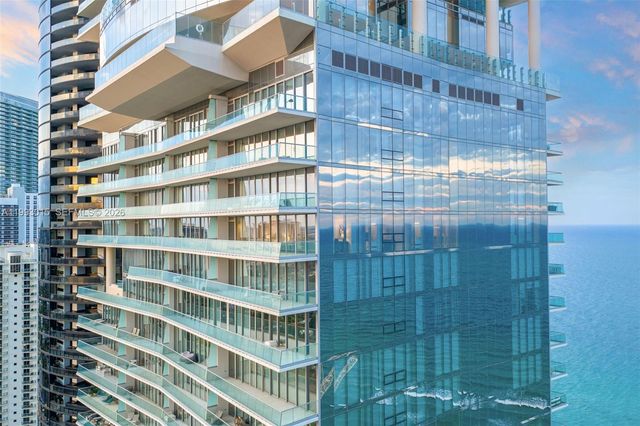 18501 Collins Avenue 2504, Sunny Isles Beach, FL 33160