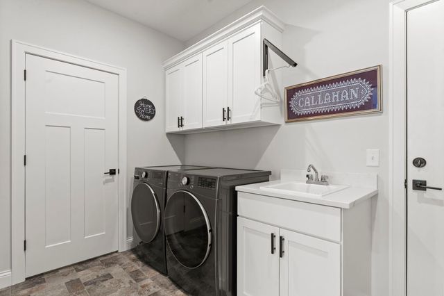 111 Creekside Bay SE, Saint Michael, MN 55376