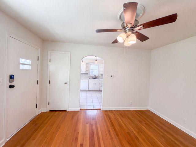 206 Bachmann Avenue, Newark, OH 43055