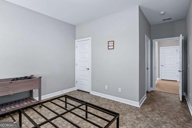 74 Winslow Circle, Savannah, GA 31407