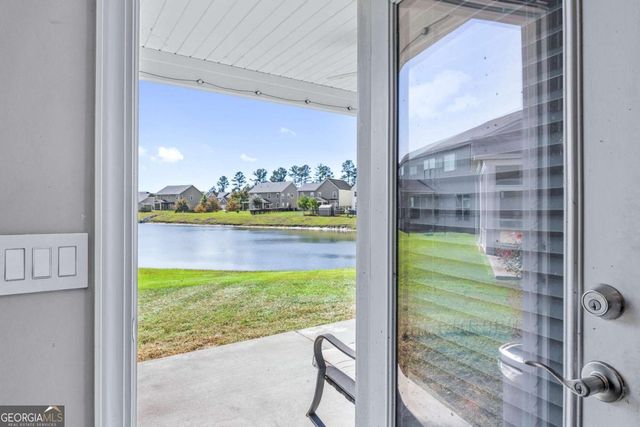 74 Winslow Circle, Savannah, GA 31407