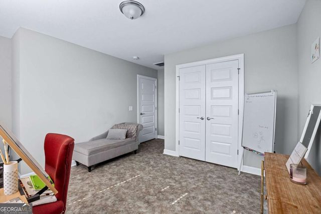 74 Winslow Circle, Savannah, GA 31407