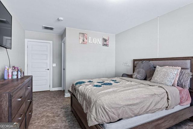 74 Winslow Circle, Savannah, GA 31407