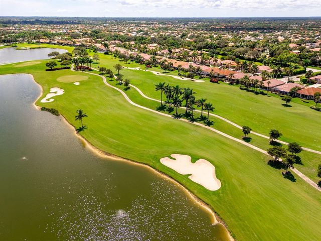 8486 Heather Place, Boynton Beach, FL 33472