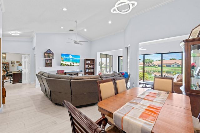 8486 Heather Place, Boynton Beach, FL 33472