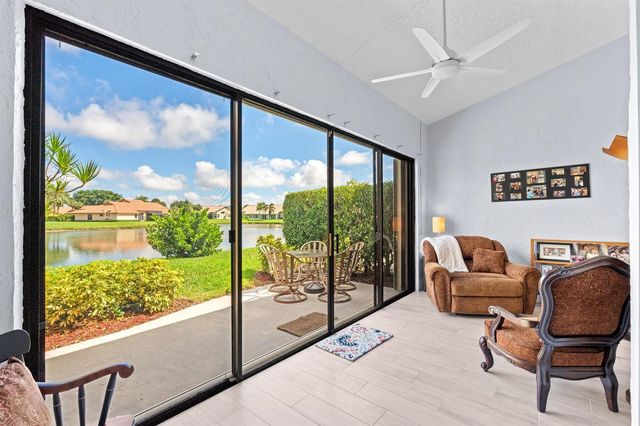 8486 Heather Place, Boynton Beach, FL 33472