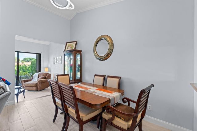 8486 Heather Place, Boynton Beach, FL 33472