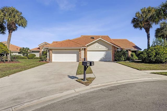 8486 Heather Place, Boynton Beach, FL 33472