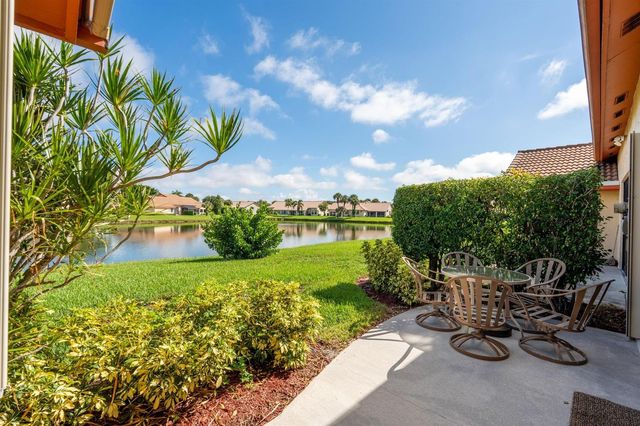 8486 Heather Place, Boynton Beach, FL 33472