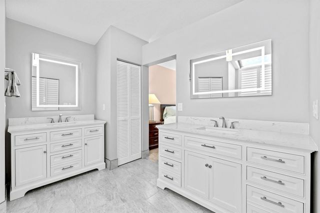 8486 Heather Place, Boynton Beach, FL 33472