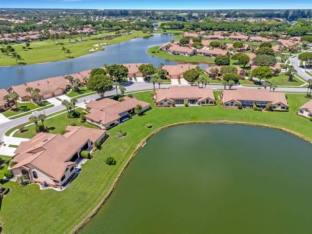 8486 Heather Place, Boynton Beach, FL 33472