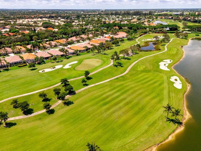 8486 Heather Place, Boynton Beach, FL 33472