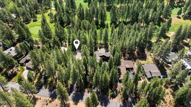 60726 Golf Village Loop, Bend, OR 97702