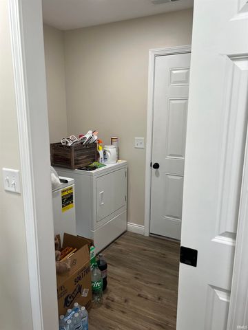 324 Wabash Circle, Chandler, IN 47610