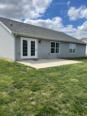 324 Wabash Circle, Chandler, IN 47610