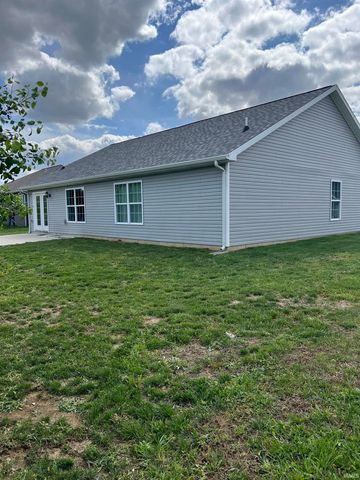 324 Wabash Circle, Chandler, IN 47610