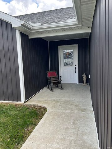 324 Wabash Circle, Chandler, IN 47610