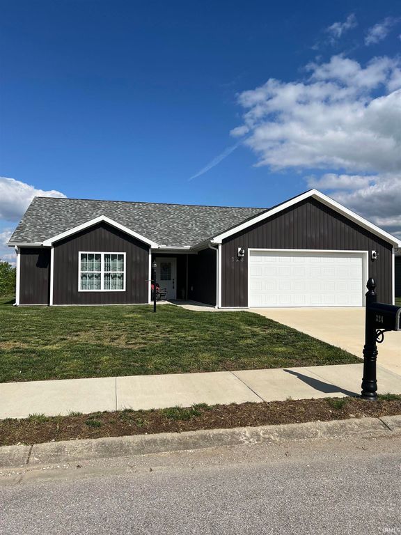 324 Wabash Circle, Chandler, IN 47610