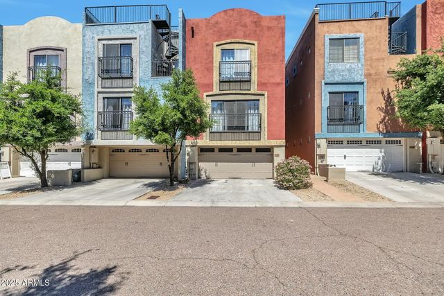 3434 E Avalon Drive, Phoenix, AZ 85018