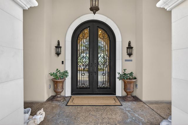 3909 Edgevale Ct, Fair Oaks, CA 95628