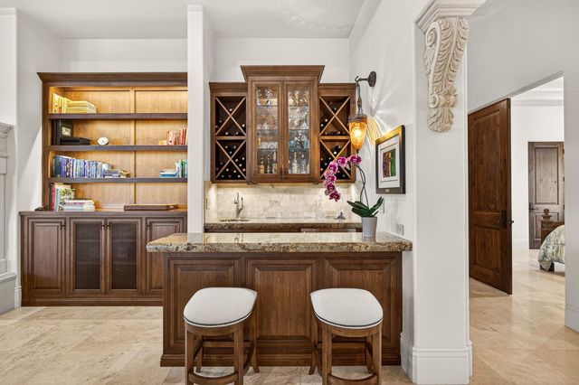 3909 Edgevale Ct, Fair Oaks, CA 95628