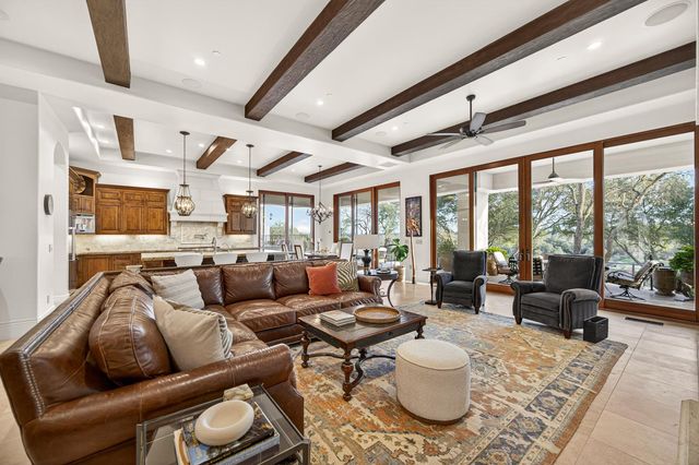 3909 Edgevale Ct, Fair Oaks, CA 95628