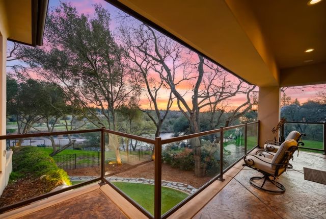 3909 Edgevale Ct, Fair Oaks, CA 95628