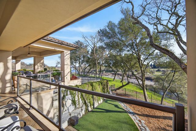 3909 Edgevale Ct, Fair Oaks, CA 95628