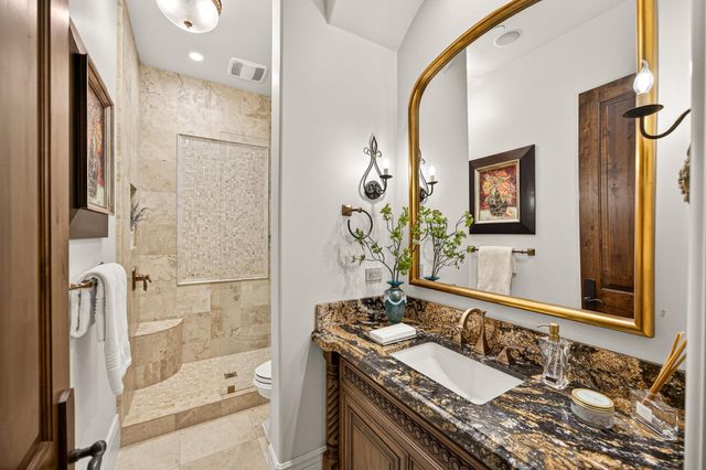 3909 Edgevale Ct, Fair Oaks, CA 95628