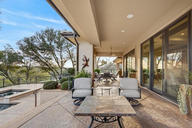 3909 Edgevale Ct, Fair Oaks, CA 95628