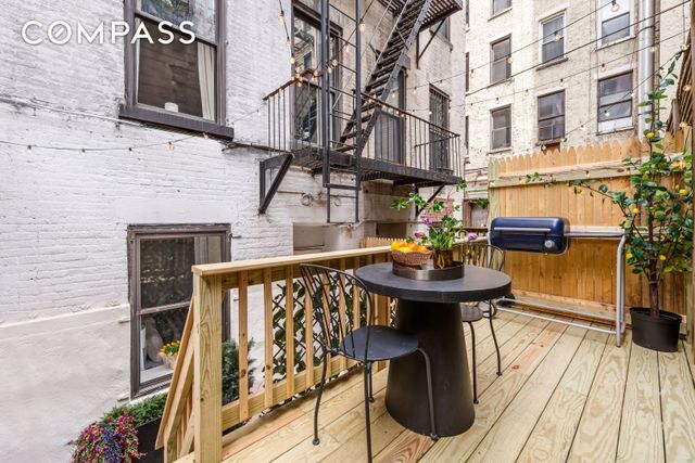 170 E 92nd St Apt 1D, New York City, NY 10128