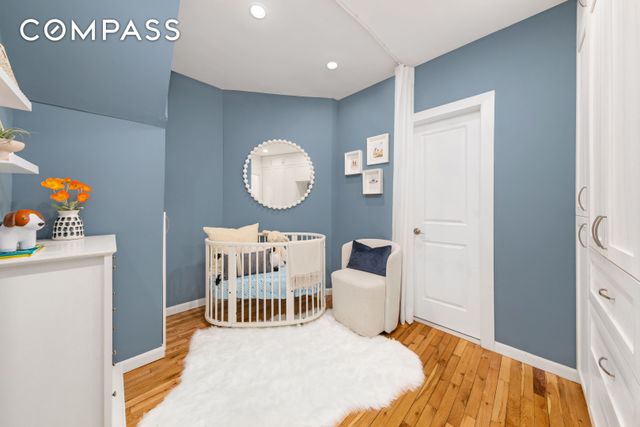 170 E 92nd St Apt 1D, New York City, NY 10128