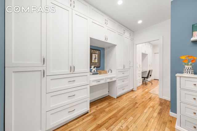 170 E 92nd St Apt 1D, New York City, NY 10128