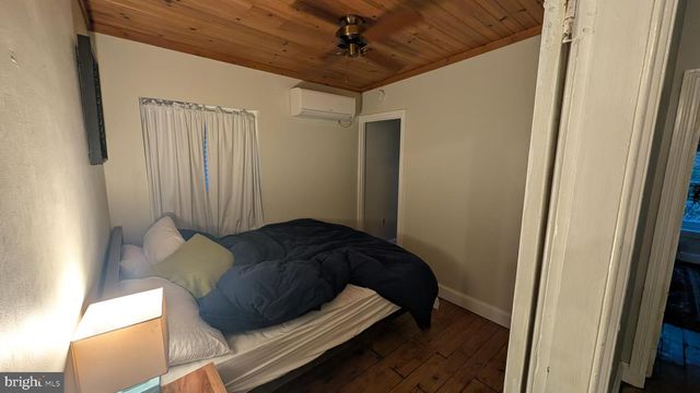 407 N 2ND ST, Camden, NJ 08102