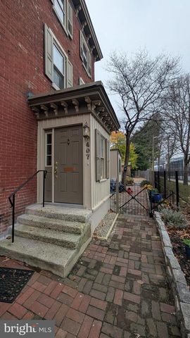 407 N 2ND ST, Camden, NJ 08102